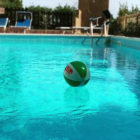 Sunshine House Hébergement de vacances *