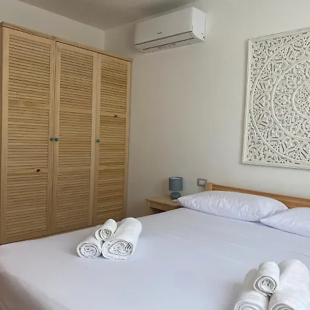 Дом отдыха Sunshine House
