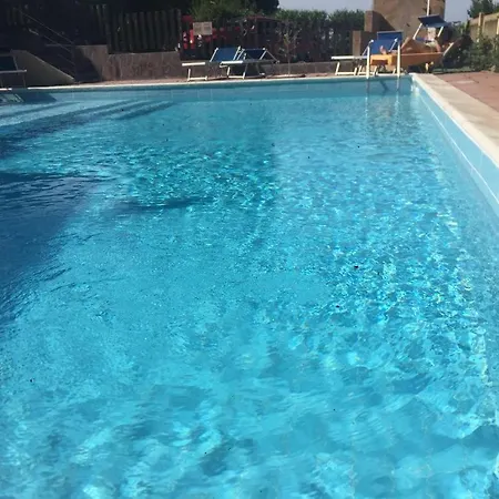 Sunshine House Porto Pino
